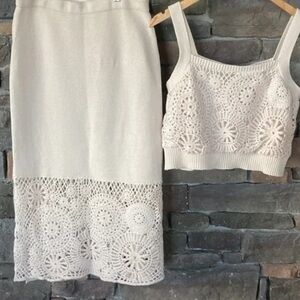 House of Harlow Elegant Cream Crochet Set- large